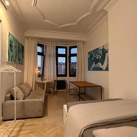 Apartment Art Dubois *